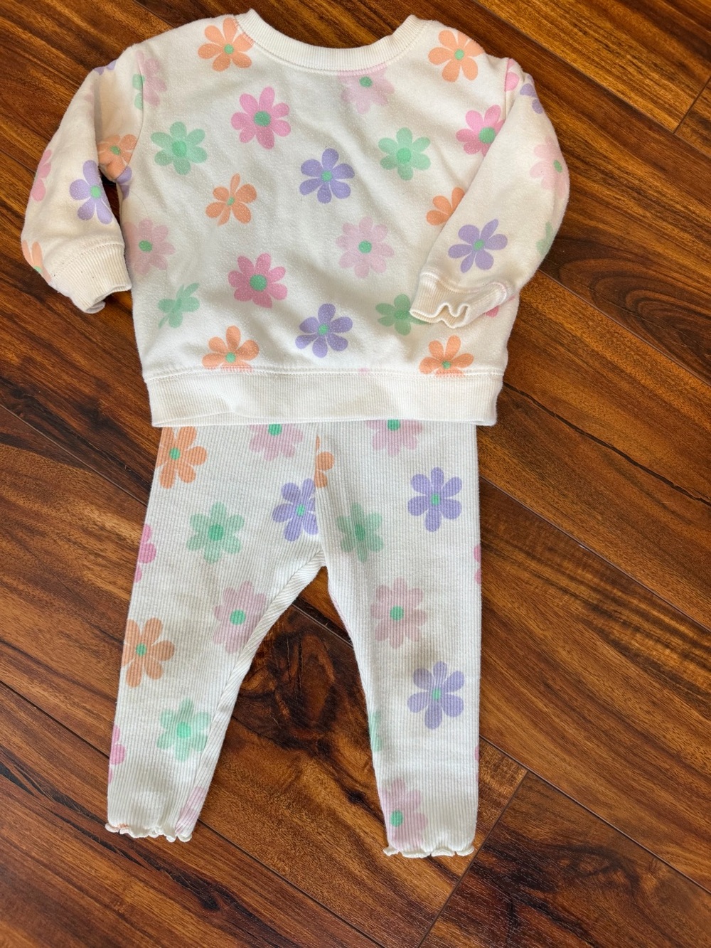 jumping beans White Floral Baby Bean Girls' Sweatshirt and Pants Set